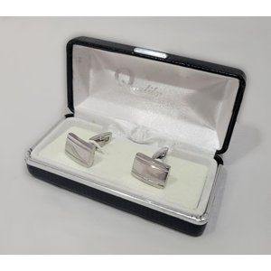 Quality Stays Men's Cufflinks Silvertone Rectangular Ribbed Embossed with Case